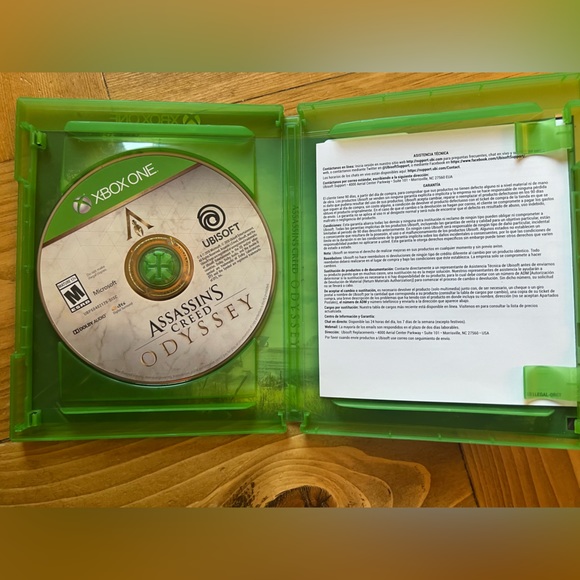Assassins Creed Odyssey Xbox One game - Picture 2 of 3